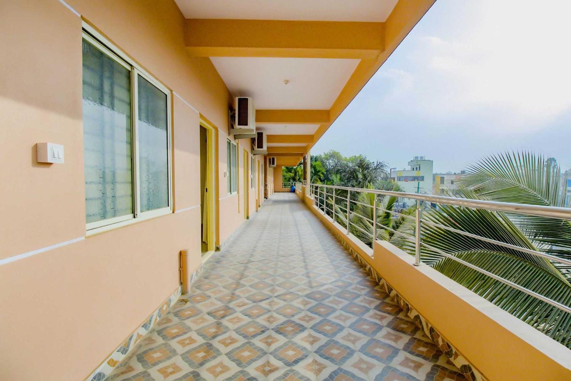 Jālahalli Hotel O P N K Suites מראה חיצוני תמונה